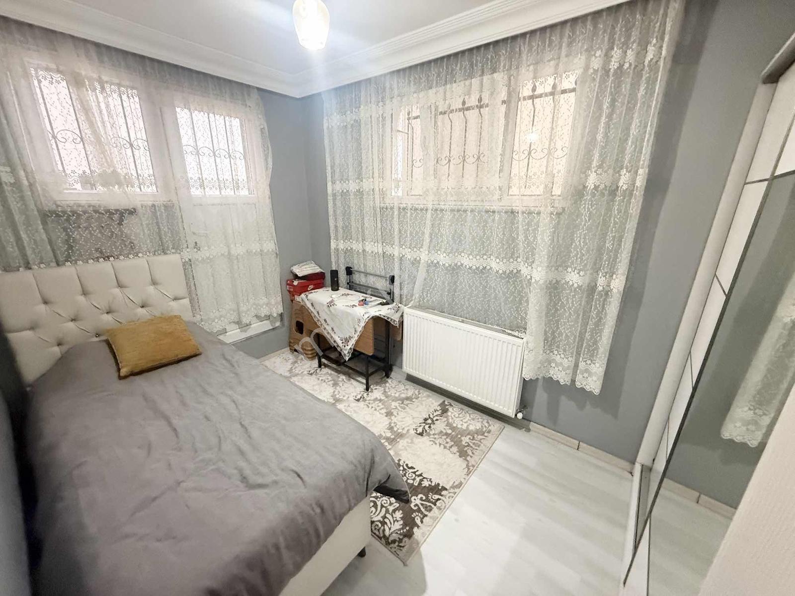 Demir İnşaat Eyüp Te Tranwaya Yakın 2+1 10 Yıllık Bahçe Katı - Görsel 7