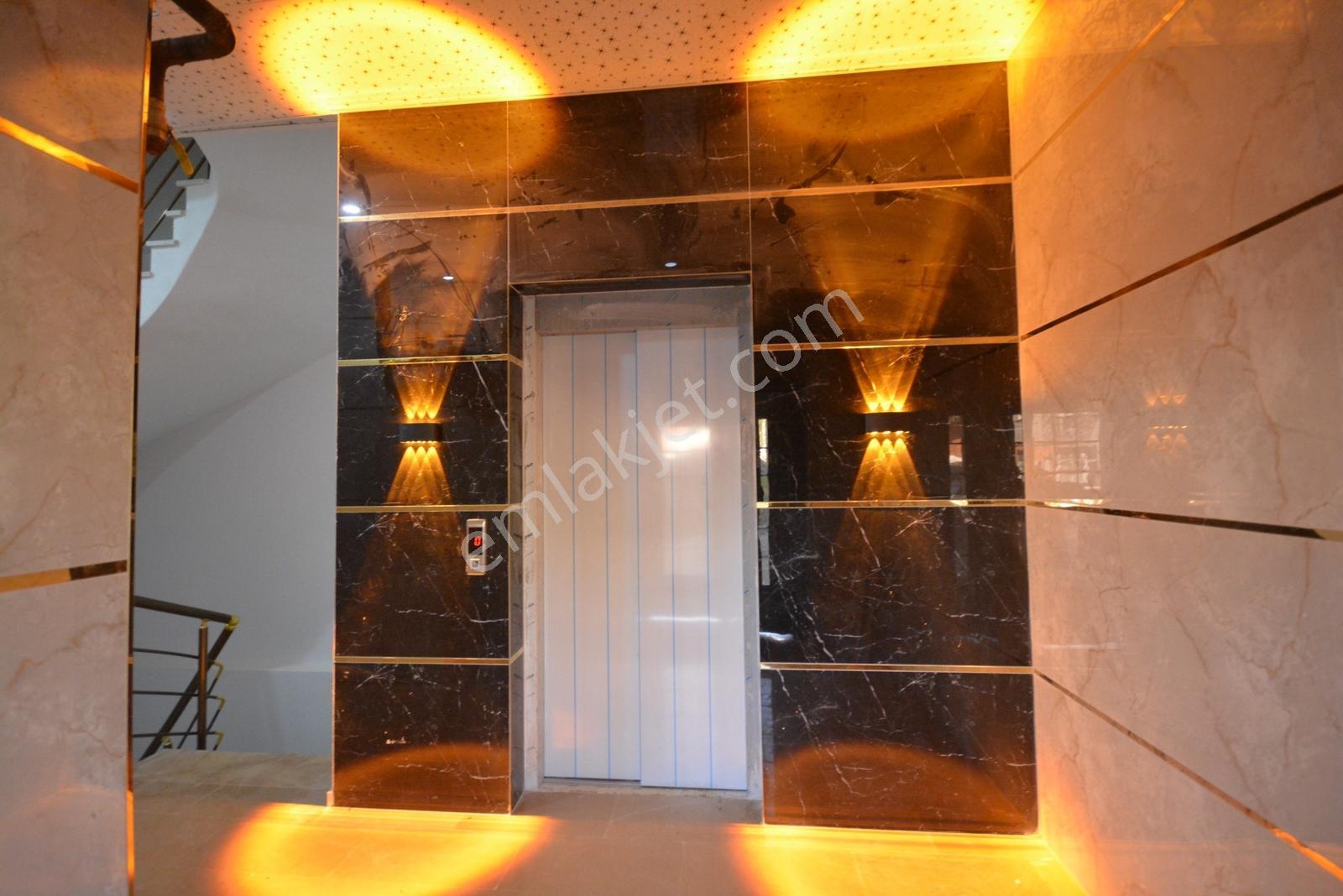 Satılık Butik Sitede Ebeveyin Banyolu 2+1 Ara Kat Daire - Görsel 19