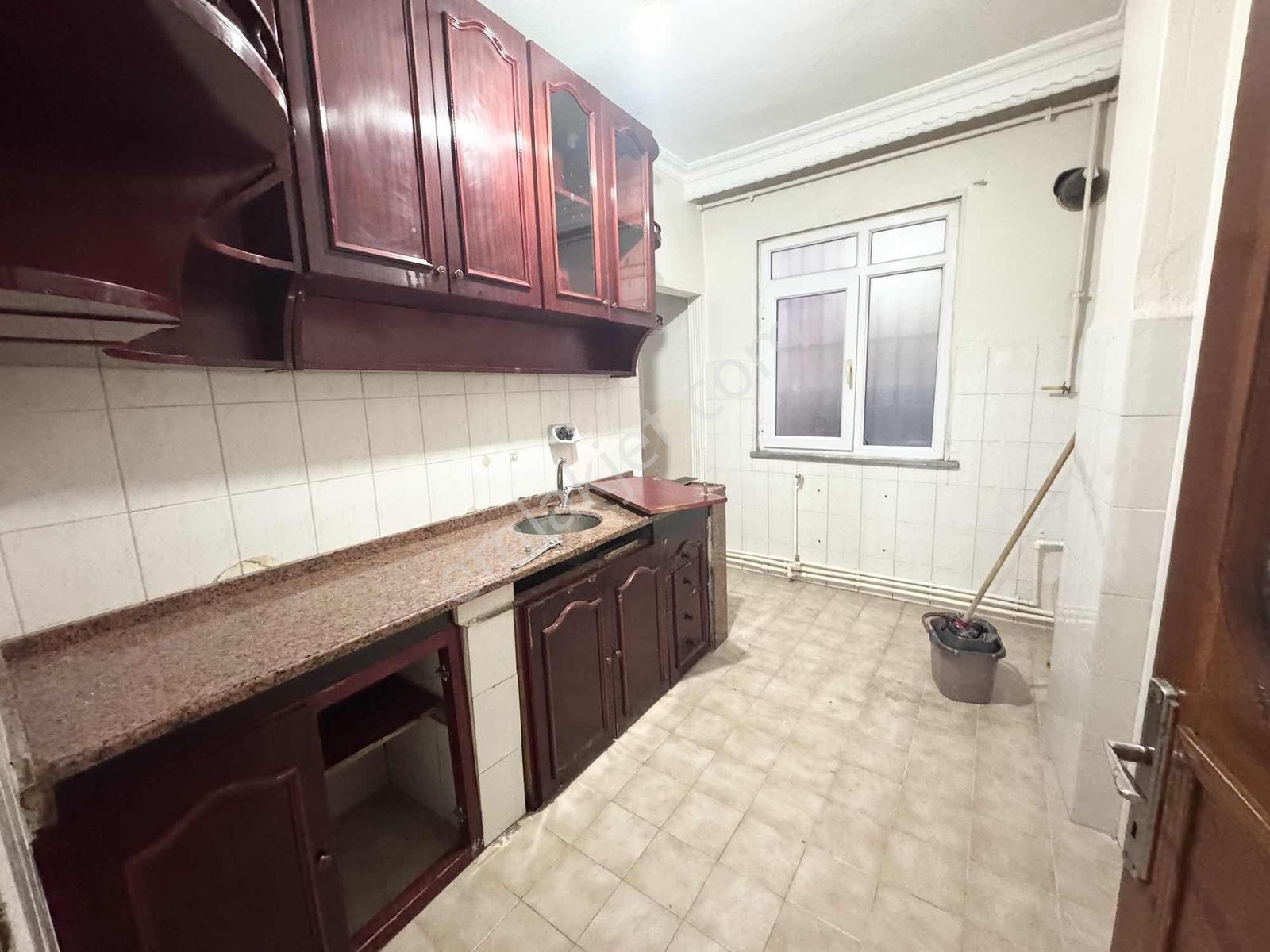 Yoldaş İnşaat'tan Kiralık 120 M2 2+1 1.kat Daire - Görsel 14
