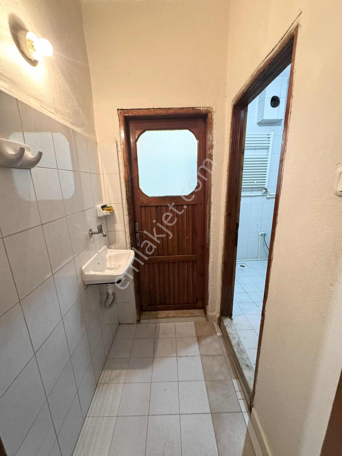 Yoldaş İnşaat'tan Kiralık 120 M2 2+1 1.kat Daire - Görsel 22