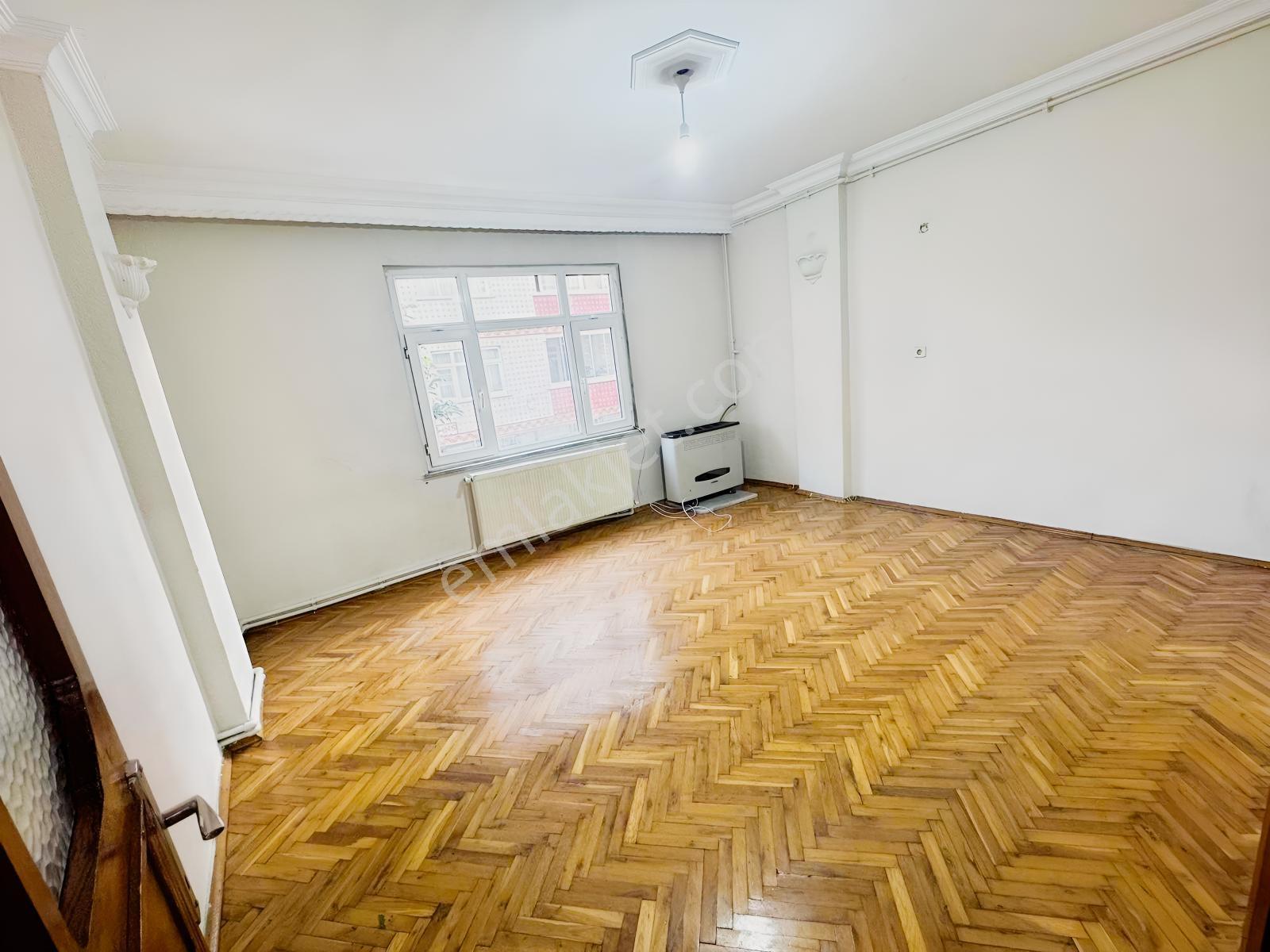 Yoldaş İnşaat'tan Kiralık 120 M2 2+1 1.kat Daire - Görsel 10