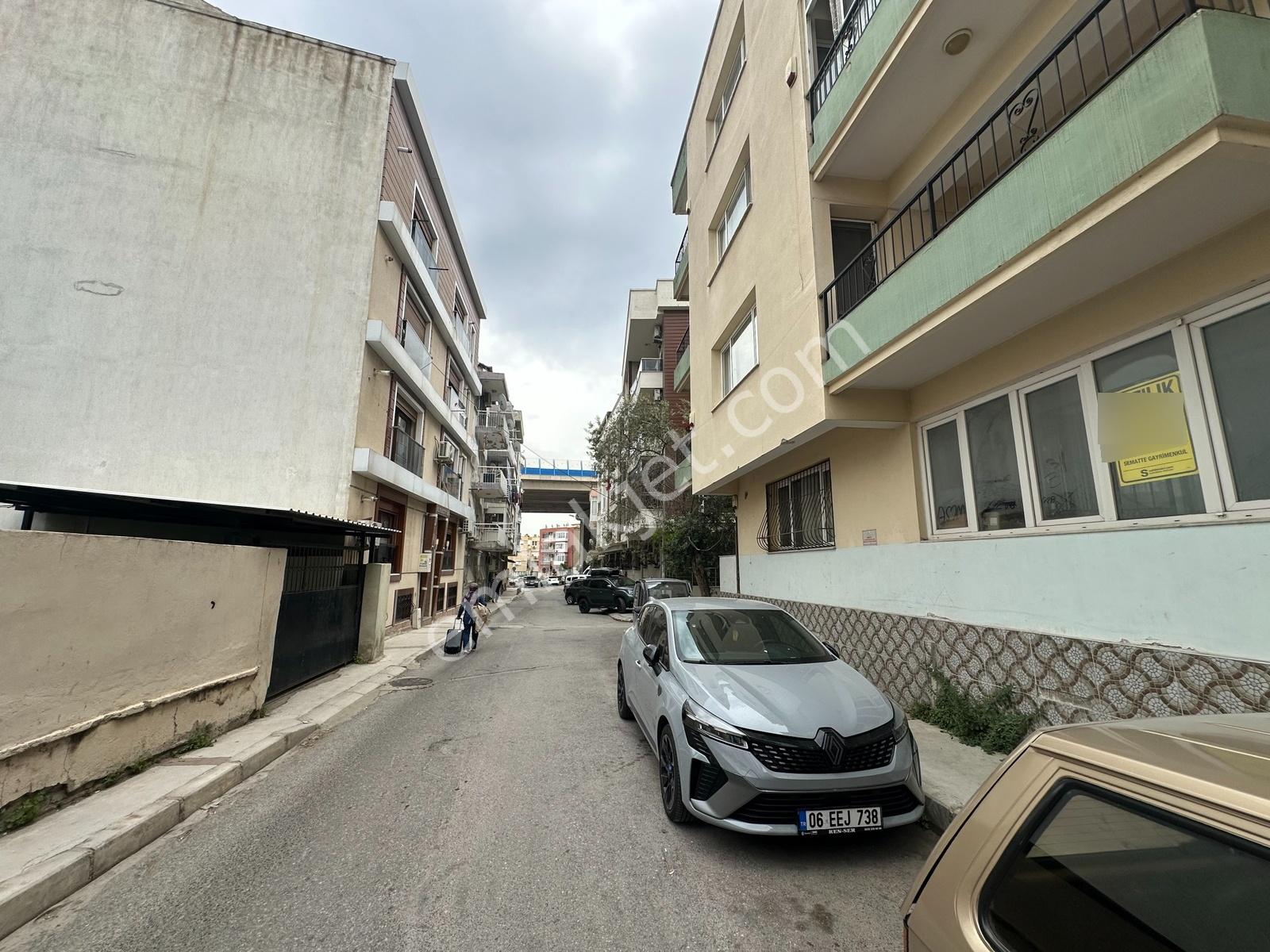 Satılık Daire İzmir Balçova'da Merkezi Konumda 3+1 190 M² - Görsel 29