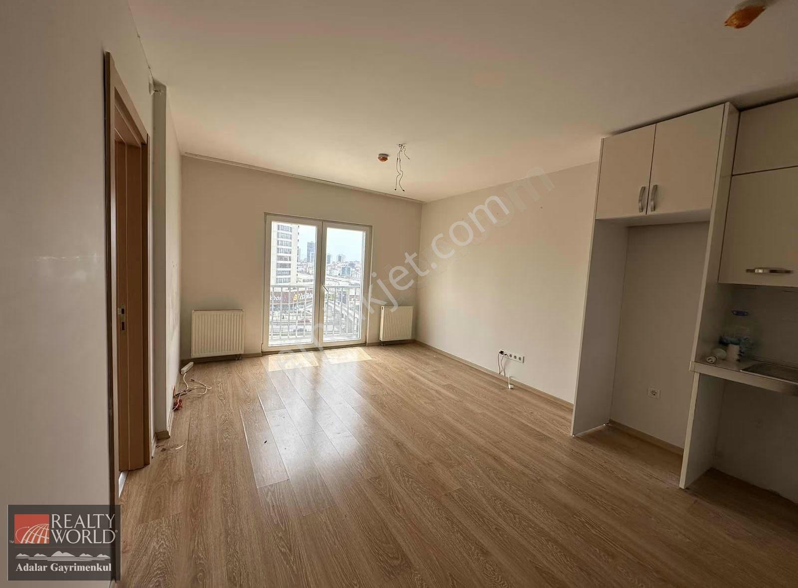 Kartal Propa Aura 'da Kiralık 1+1 E5 Üstü - Metro Yakını - Görsel 9