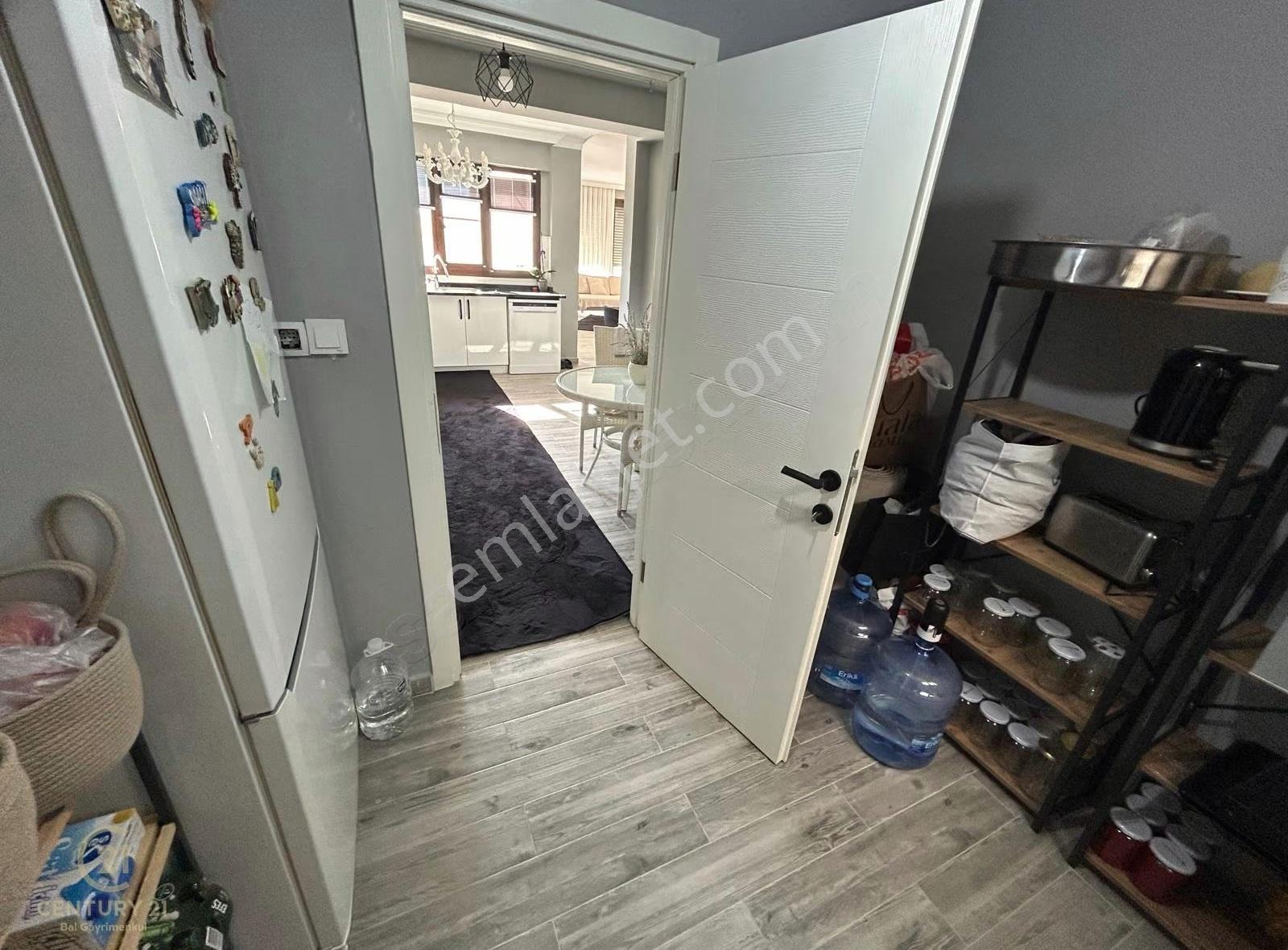 C21 Bal'dan Yeni Mahalle Villa Bölgesi 6+1 Kiralık Villa - Görsel 6