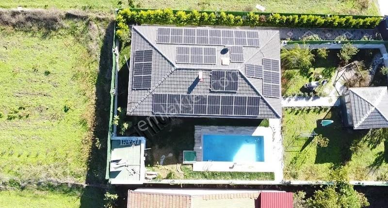 C21 Bal'dan Karesi Kamçılı Köyünde Satılık Havuzlu Müstakil Ev - Görsel 25