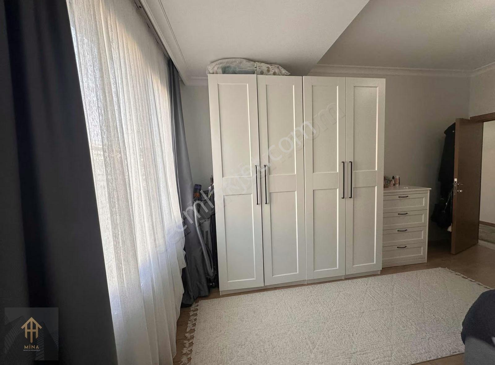 Büyük 2+1 İstiyorsanız Aradığınız Daire Metrobüse 1 Dk Ön Cephe - Görsel 23