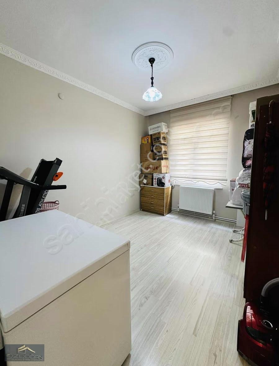 Şifa Karşısı Gazi Mahallesinde 3+1 150m2 Sitede Doğalgazlı Daire - Görsel 34