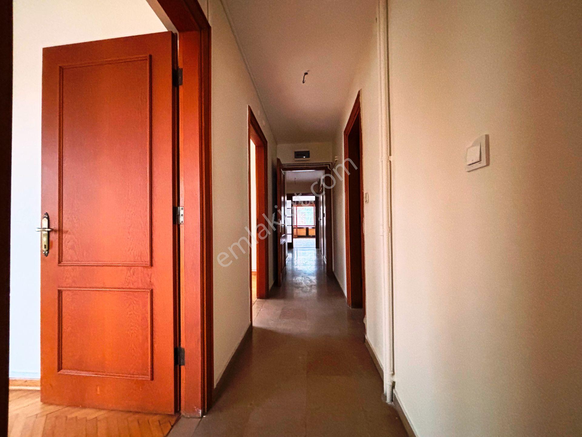 Bağdat Caddesi Beymen Karşısı 130m2 Asansörlü 2.kat Kiralık Ofis - Görsel 18