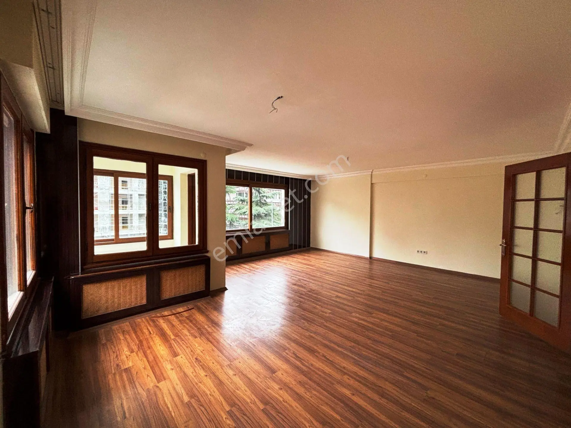 Bağdat Caddesi Beymen Karşısı 130m2 Asansörlü 2.kat Kiralık Ofis - Görsel 3