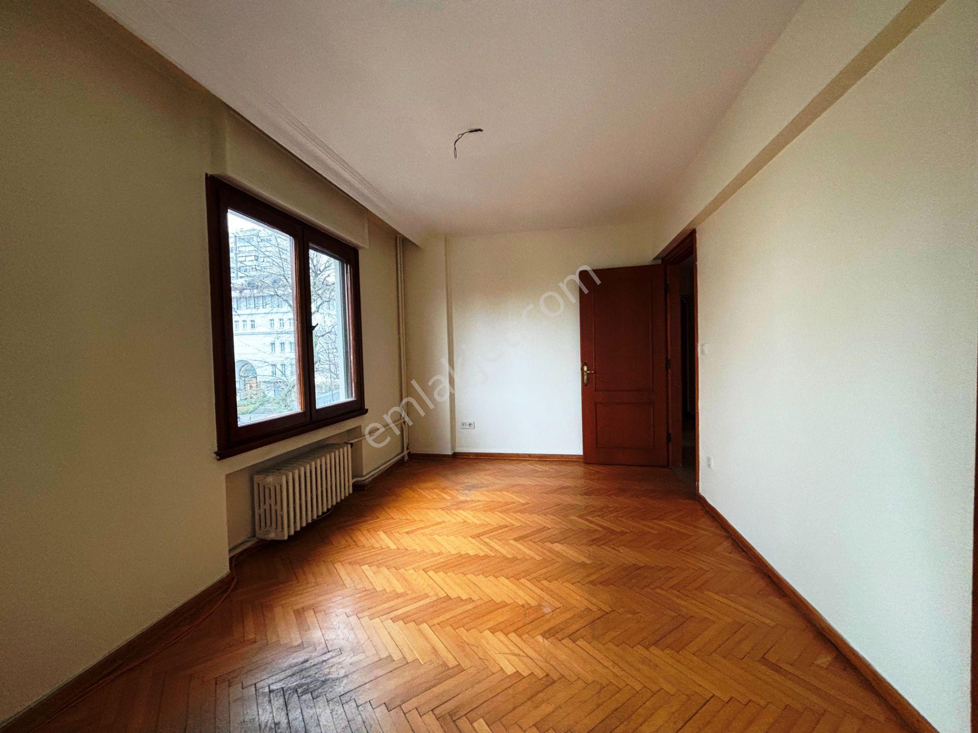 Bağdat Caddesi Beymen Karşısı 130m2 Asansörlü 2.kat Kiralık Ofis - Görsel 8