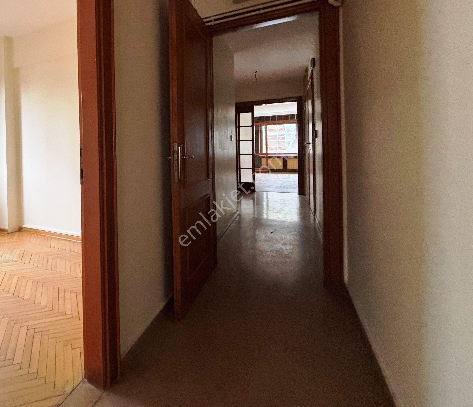 Bağdat Caddesi Academic Klinik Yanı 2.kat Kullanışlı Kiralık 3+1 - Görsel 21
