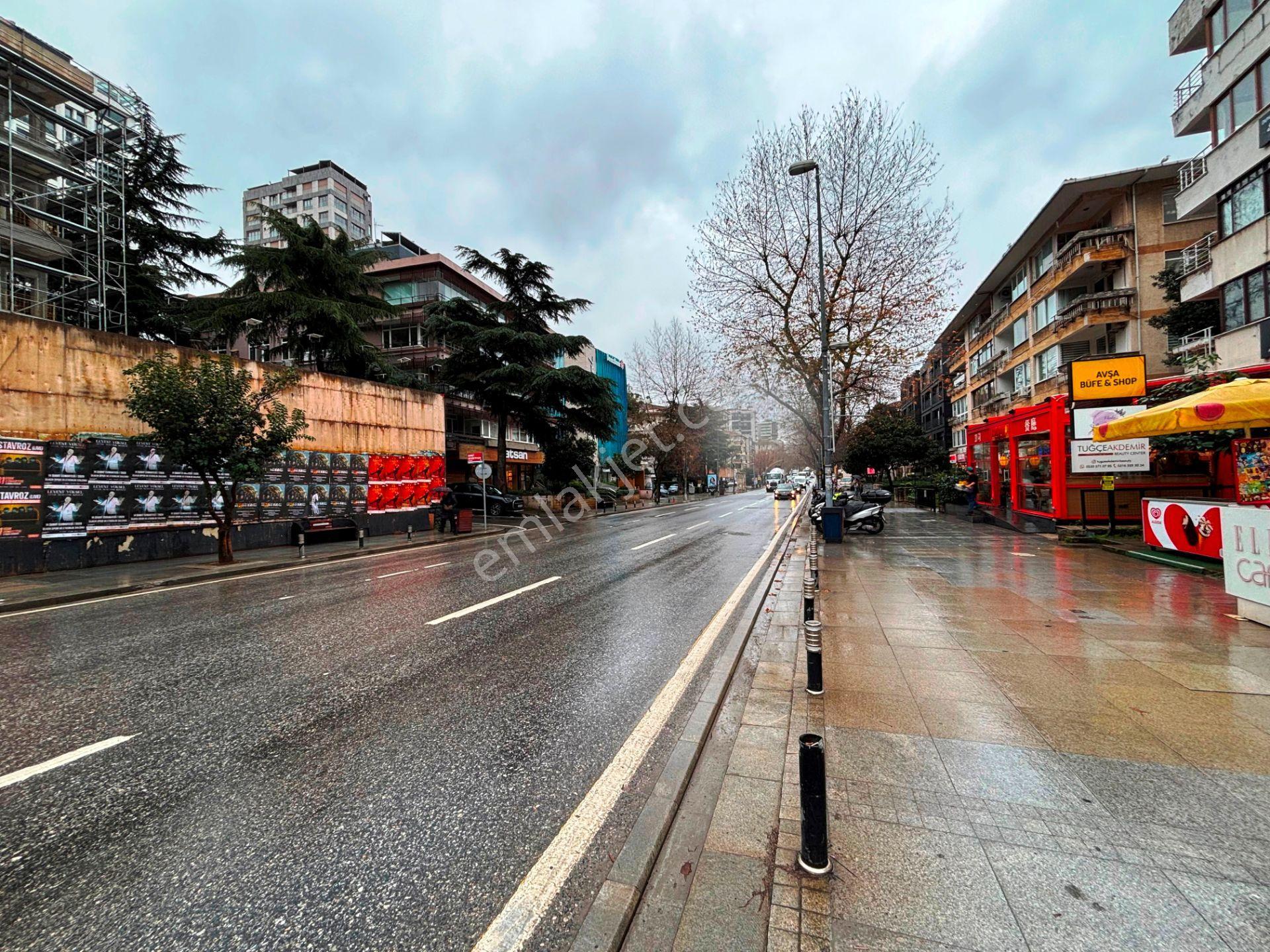 Bağdat Caddesi Academic Klinik Yanı 2.kat Kullanışlı Kiralık 3+1 - Görsel 32
