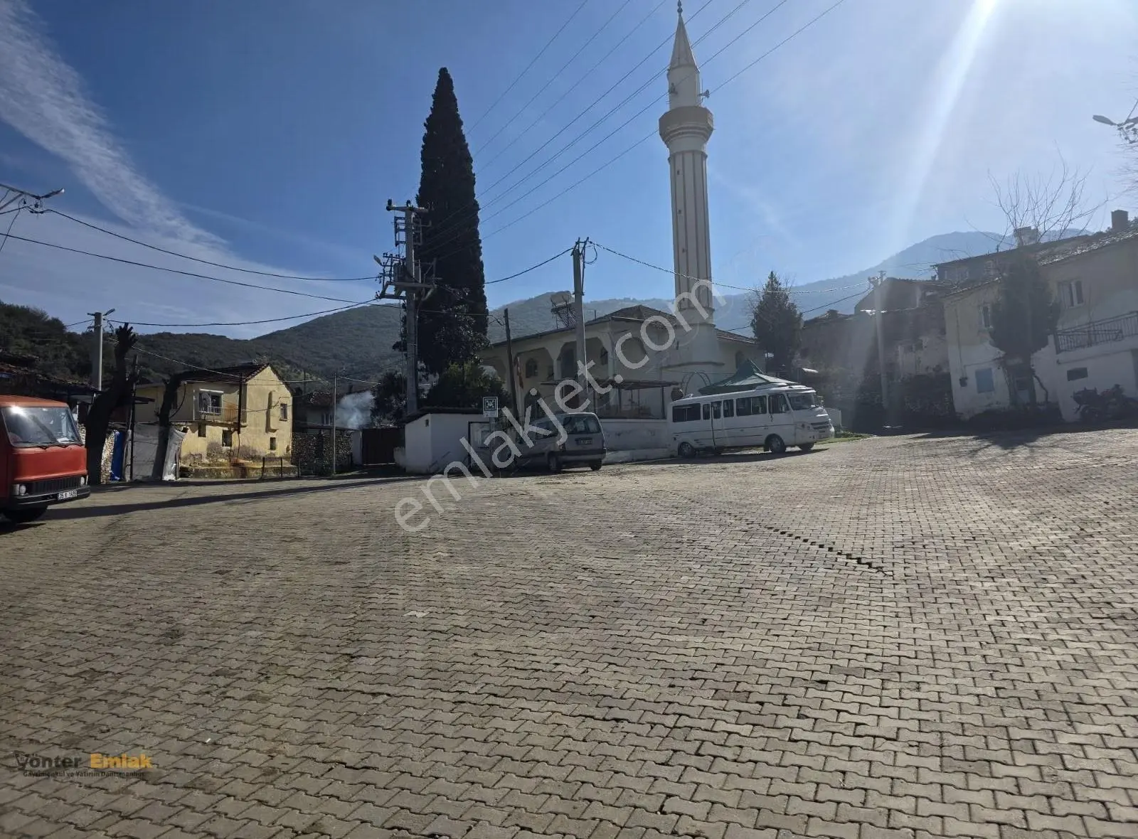 Yönter Emlaktan Çiniyerinde Satılık 180 M² Avlulu Ev Nitelikli - Görsel 3