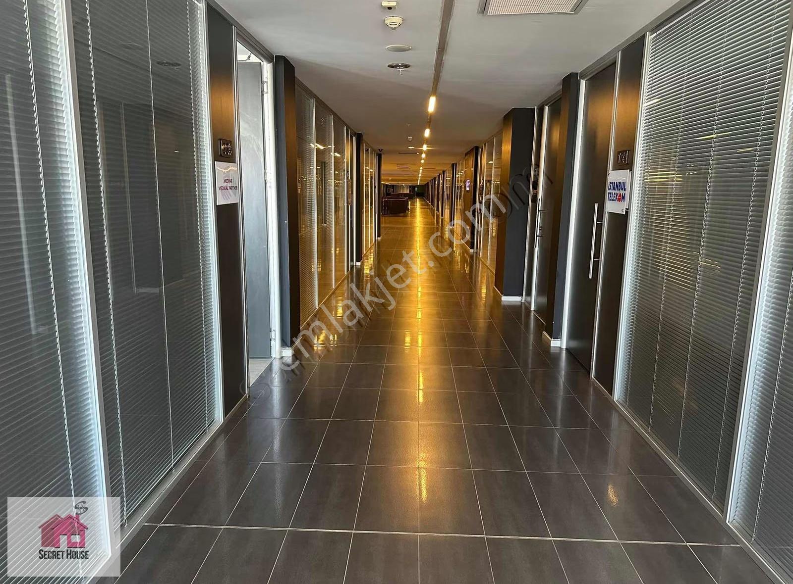Secret House'dan Varyap Plaza'da Hazır Kiracılı (boş)ofis - Görsel 22