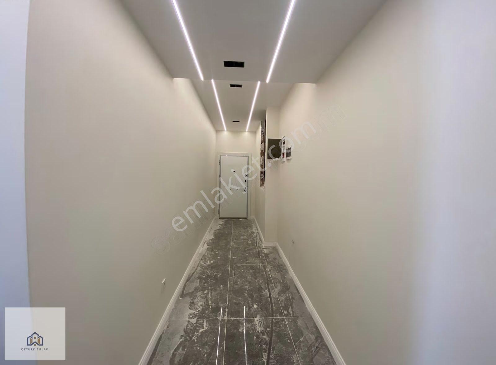 Pendik Batı Mahallesinde 4+2 Prestijli Geniş Teraslı Daire - Görsel 33