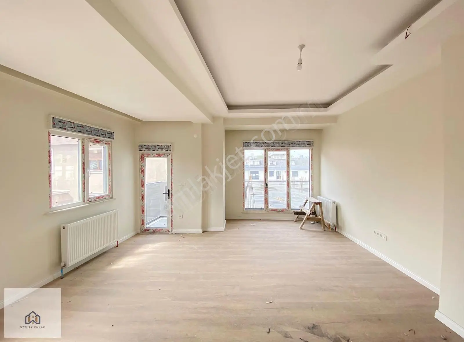 Pendik Batı Mahallesinde 4+2 Prestijli Geniş Teraslı Daire