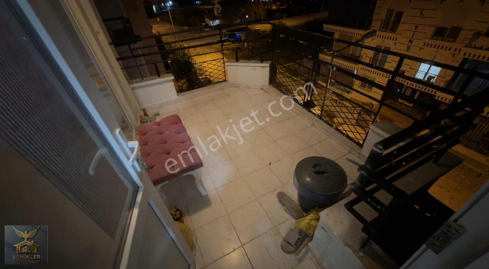 Herşeyi Yapılı 140m2 Merkezi Konumlu Arakat Daire - Görsel 11