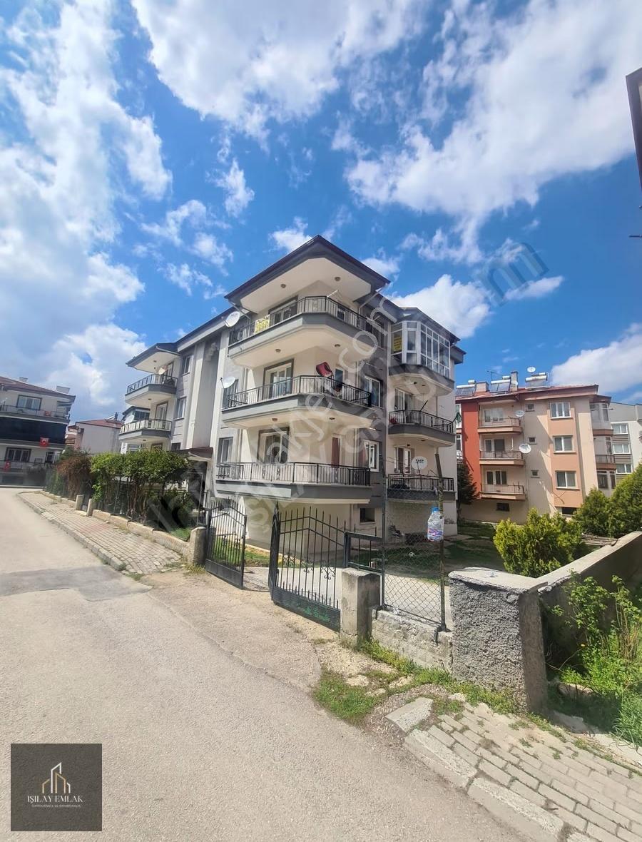 Afyon Mareşal Fevzi Çakmak Mahallesi 3+1 Kiralık Daire - Görsel 12