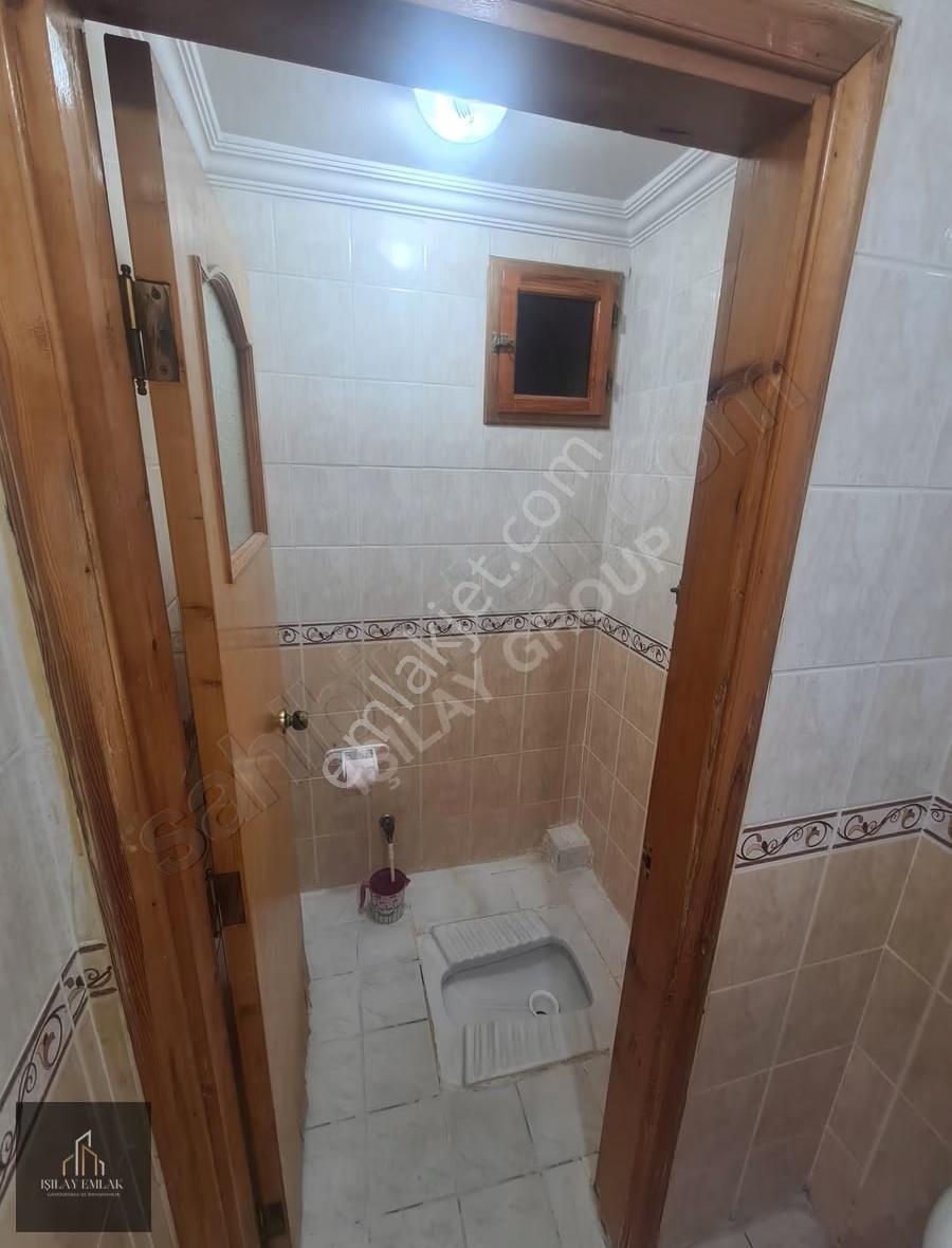 Afyon Mareşal Fevzi Çakmak Mahallesi 3+1 Kiralık Daire - Görsel 15