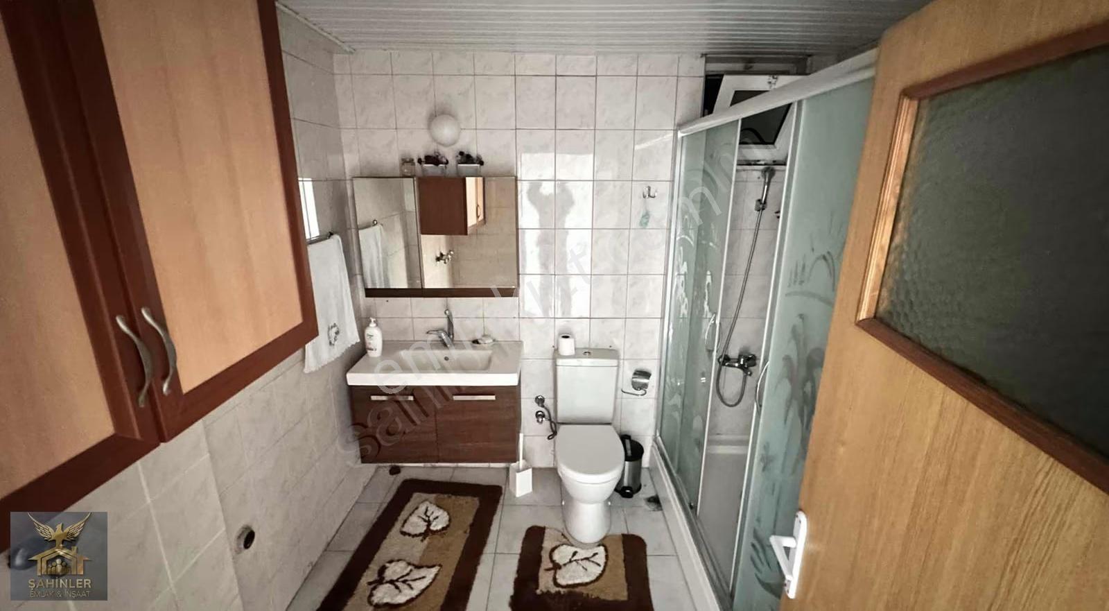 Geniş Daire Arayanlara Site İçerisinde 145 M2 3+1 Yüksek Kredili