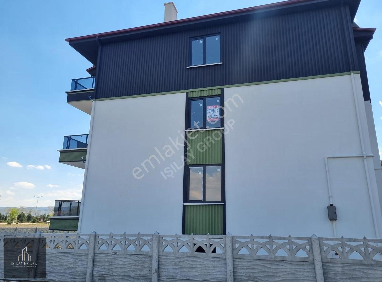 Afyon Fatih Mahallesi 3+1 Sıfır Kiralık Daire - Görsel 8