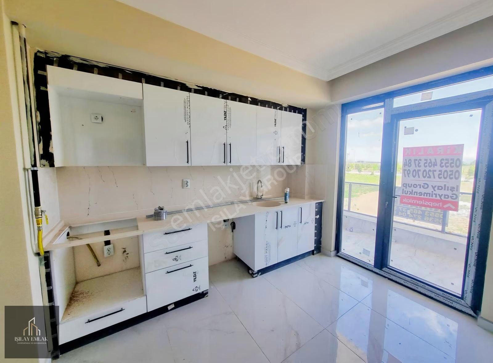 Afyon Fatih Mahallesi 3+1 Sıfır Kiralık Daire - Görsel 13