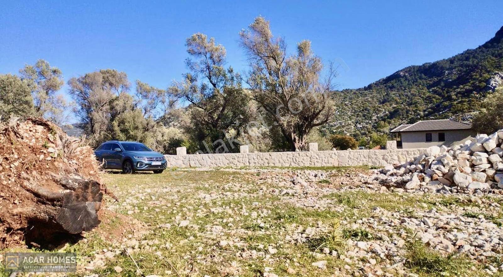 Seydikemer Boğaziçi 745/940 M2 İki Parsel Köy İçi İmarlı Satılık - Görsel 3