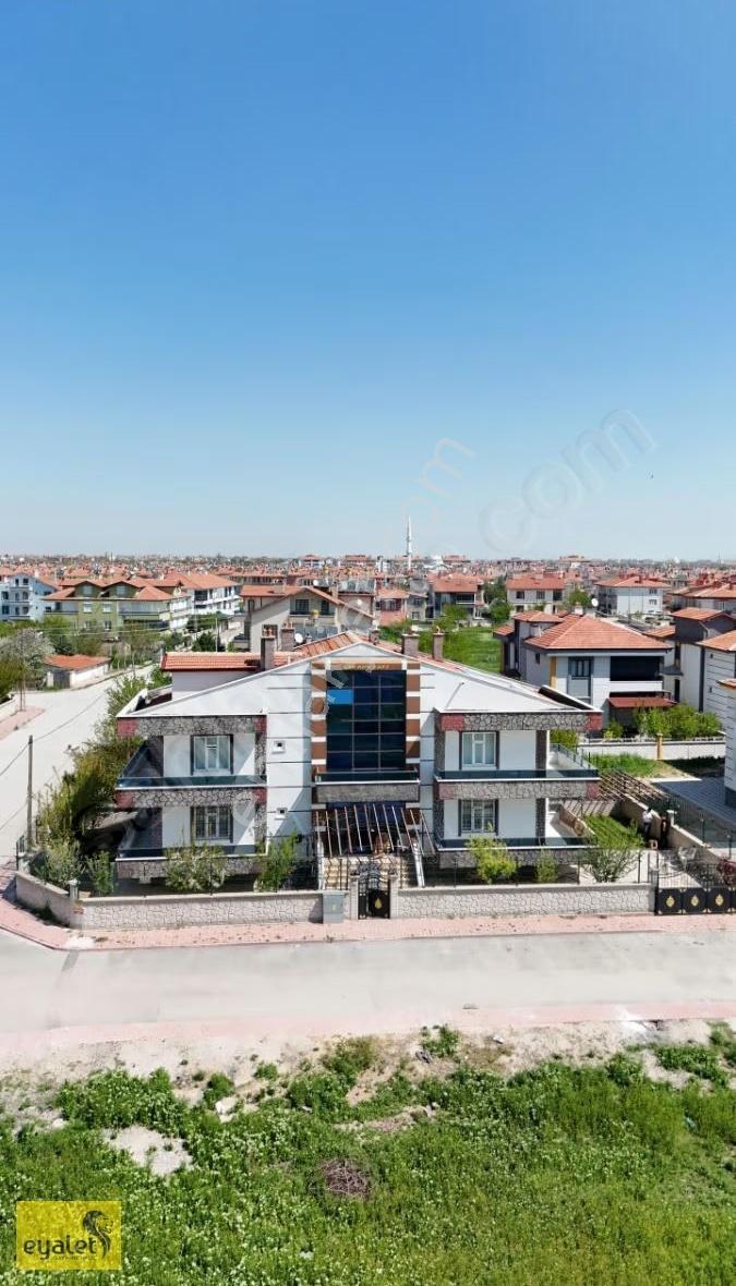 Çatalhüyük Mahallesinde Komple Yapılı Müstakil Ev - Görsel 13