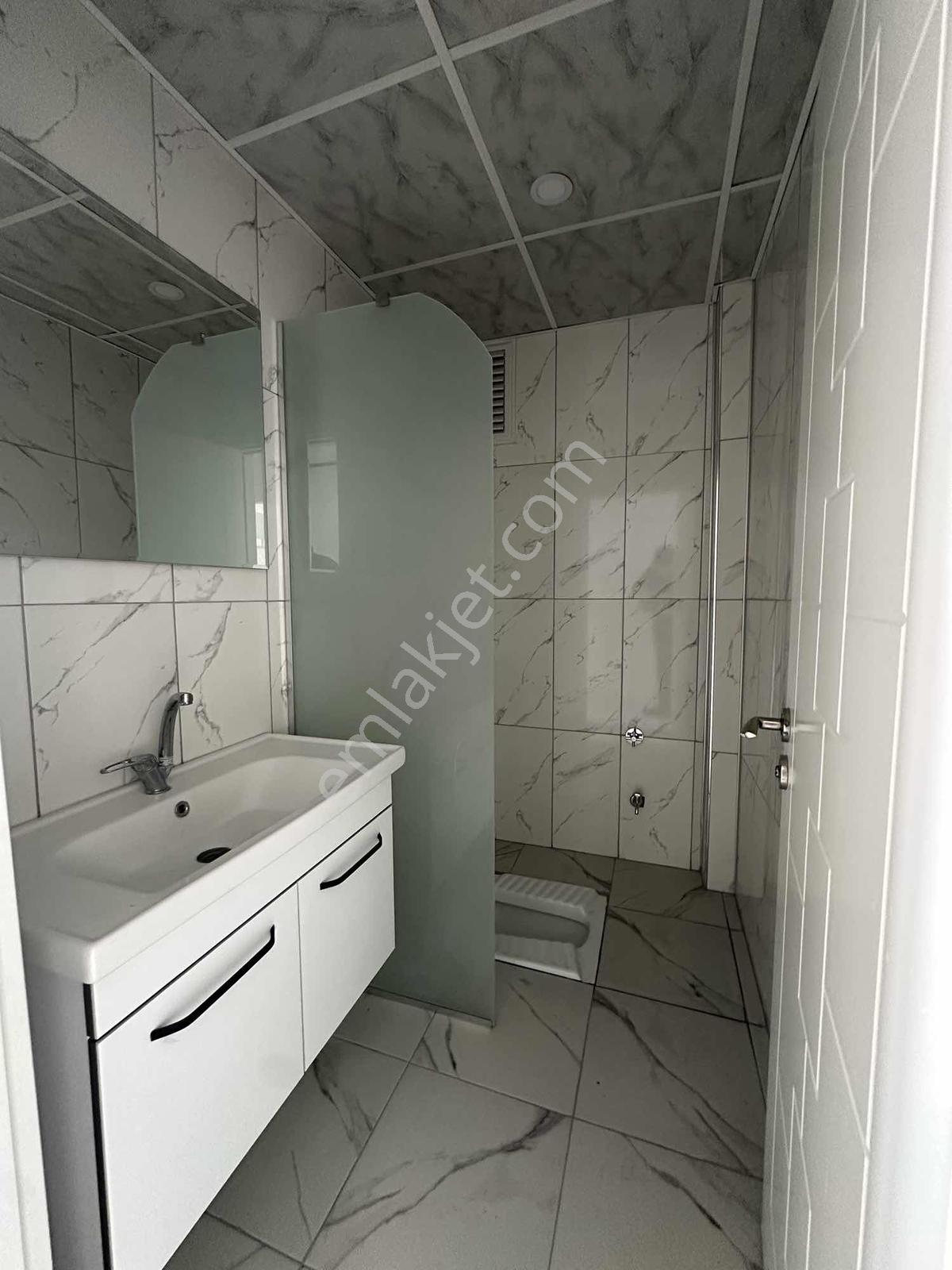 Hoca Ahmet Yesevi Mahallesinde 3+1 Kiralık Daire - Görsel 13