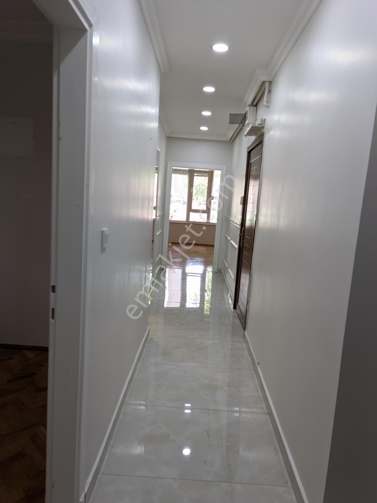 B. Caddesi & Marmaray Yakını Yatırım Değerli 2+1 Kombili 100m² - Görsel 6
