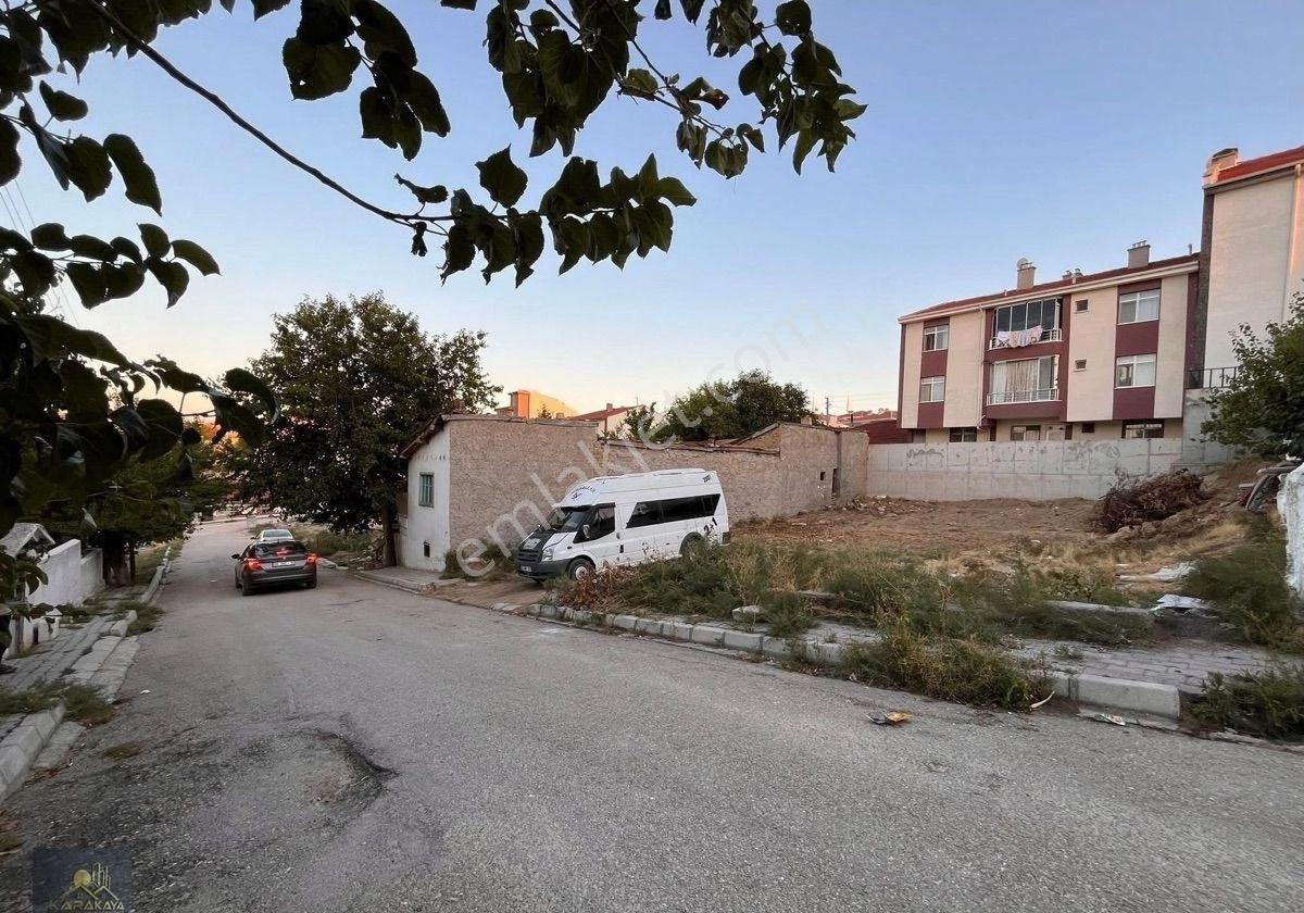 Gülveren Mahallesinde Satılık 3 Kat İmarlı Fırsat Arsa
