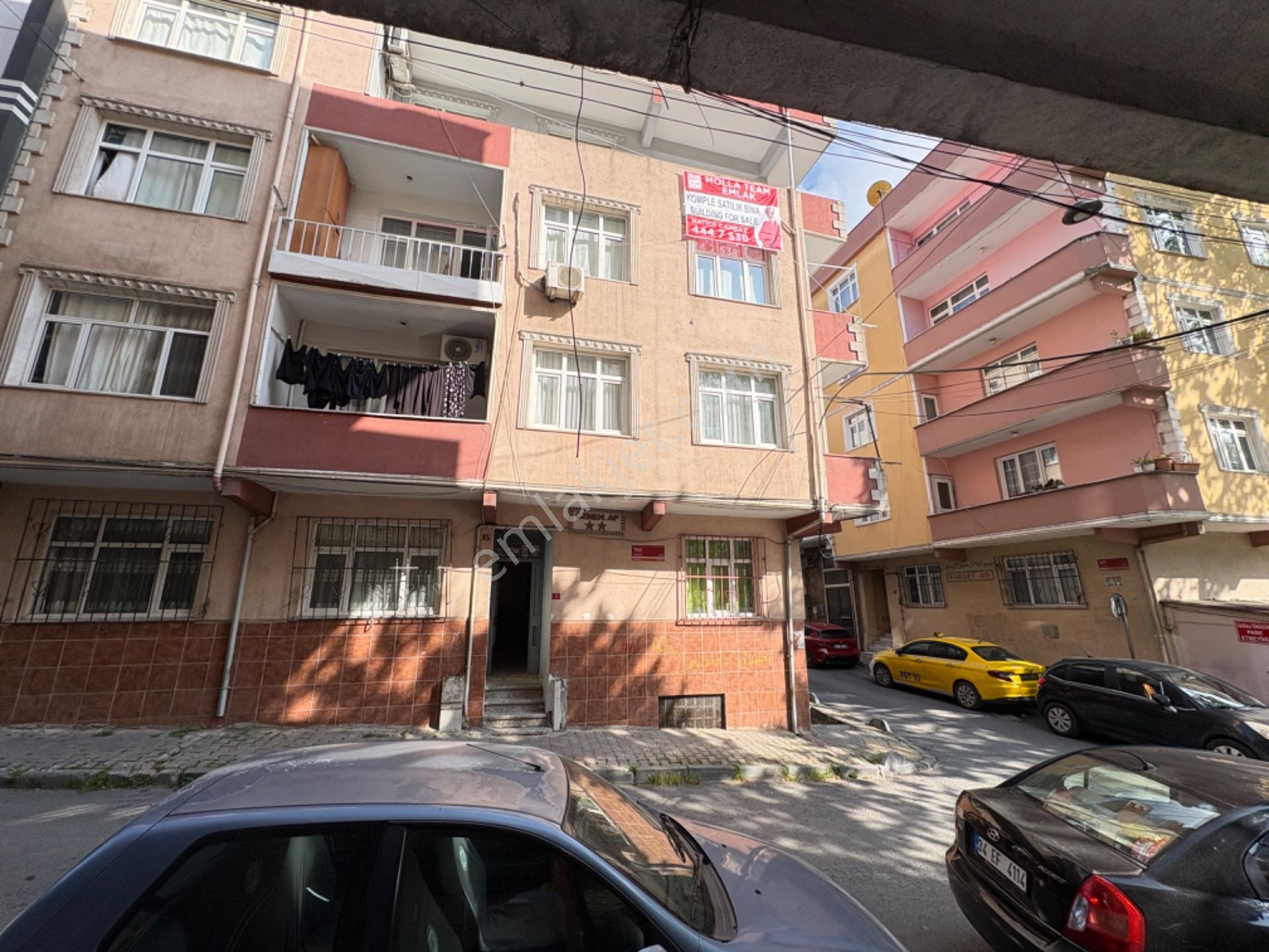 Mollateam Esener Birlik Mahallesinde Satılık Bina