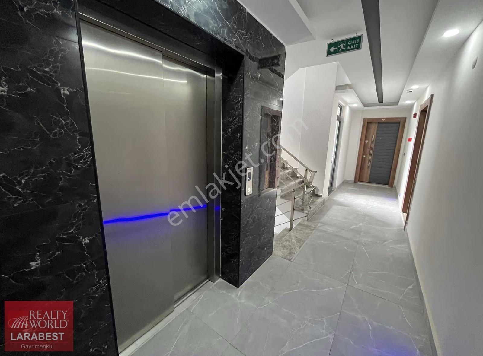 Aksu Altıntaş İskanlı Kapalı Otorarklı Kiralık 2+1 Daire - Görsel 5