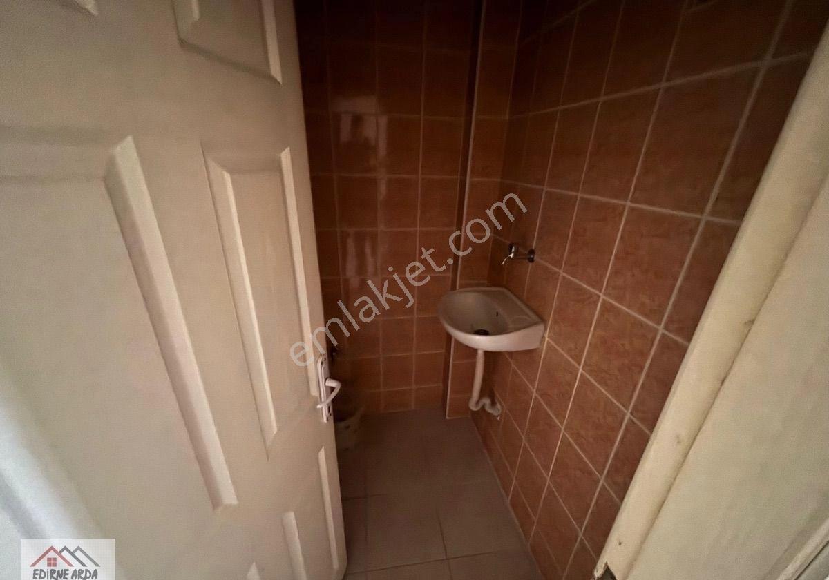 Arda Emlak Ofisi’nden Yeni Devlet Hastanesi Yakını Her Şey Dahil Kısmi Eşyalı Daire - Görsel 18