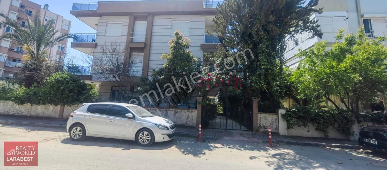 Güzeloba'da Geniş 2+1 Satılıık - Görsel 19
