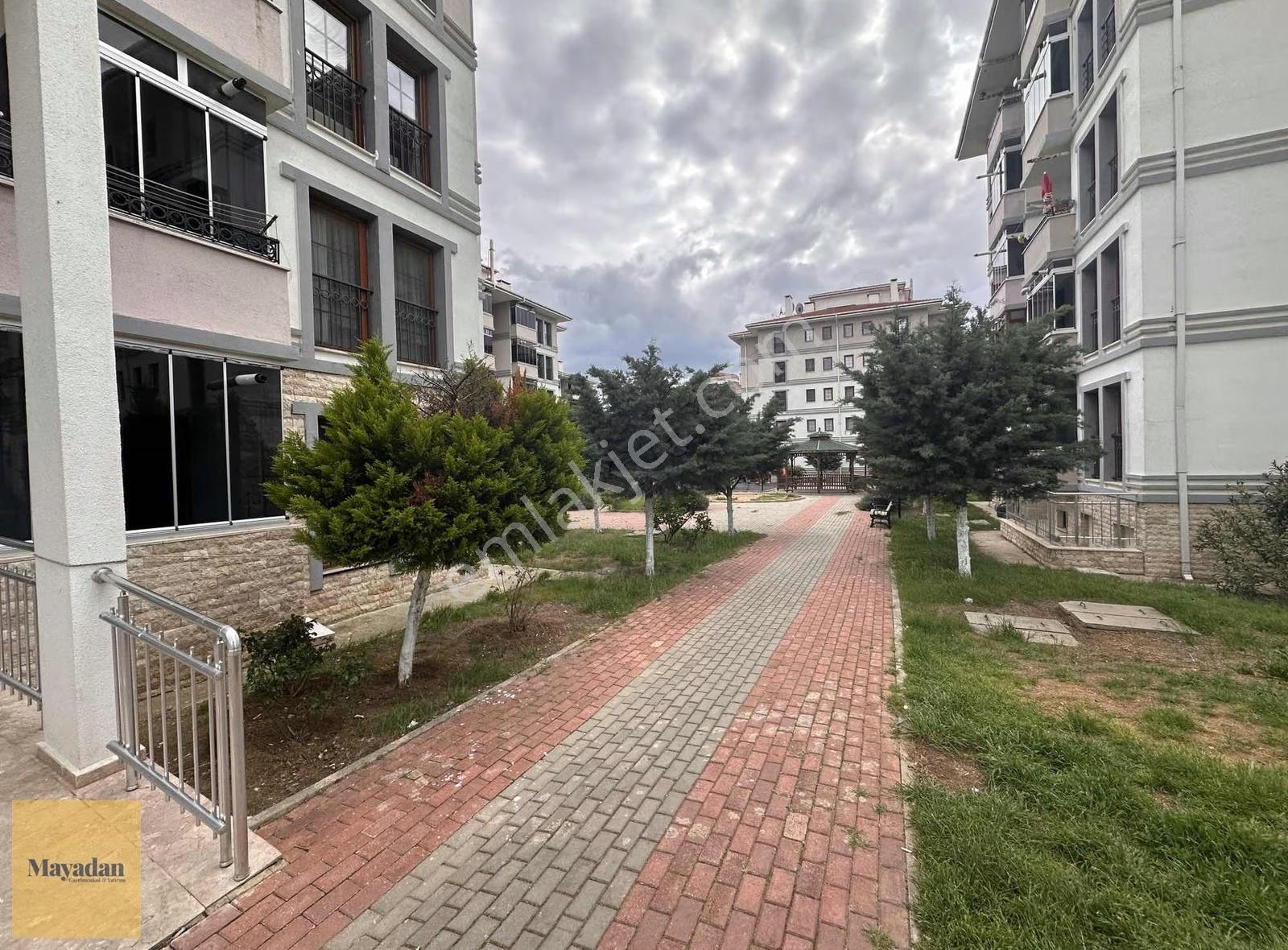 Gsb'na Yakın, Site İçinde, Açık Otoparklı Satılık 2+1 - Görsel 22