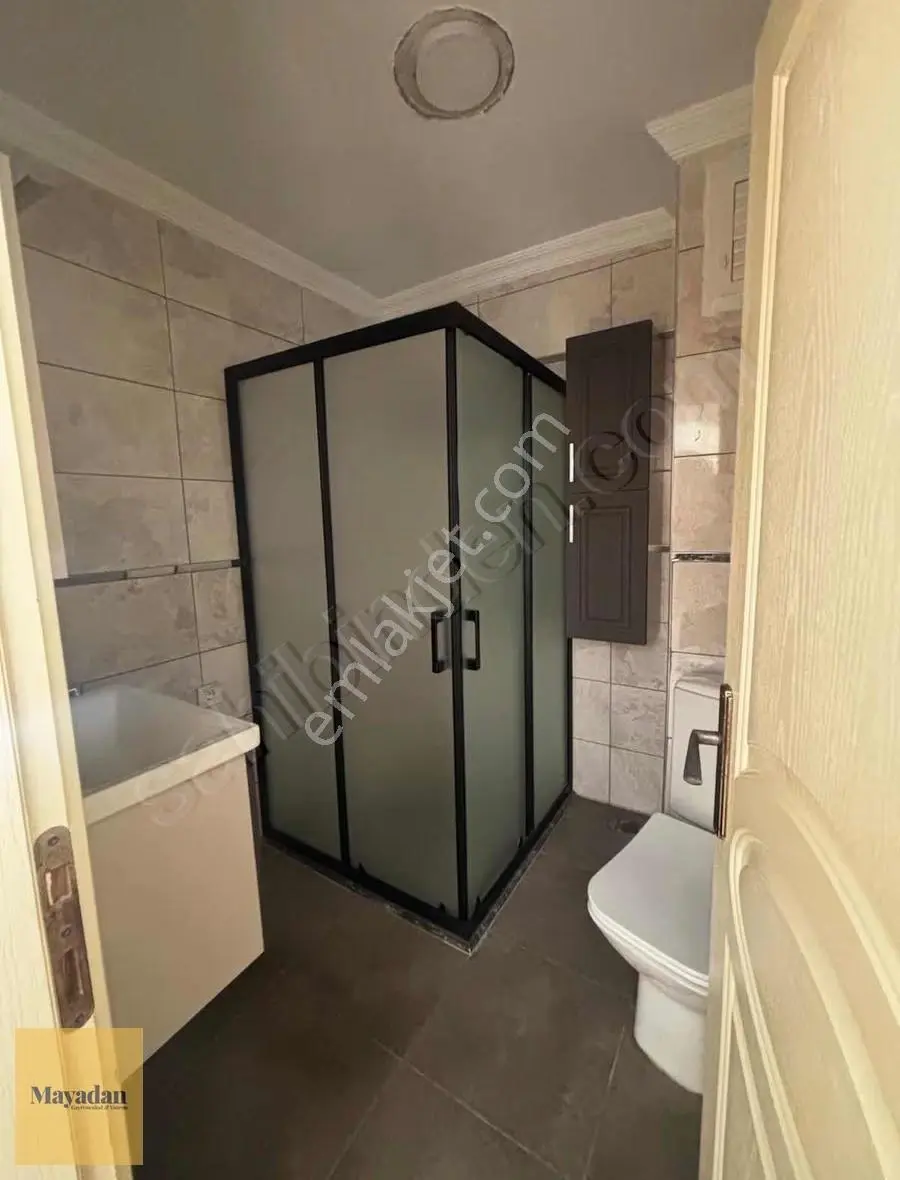 Mayadan Gyo Valide Cami Karşı Arakat Kiralık Daire - Görsel 4