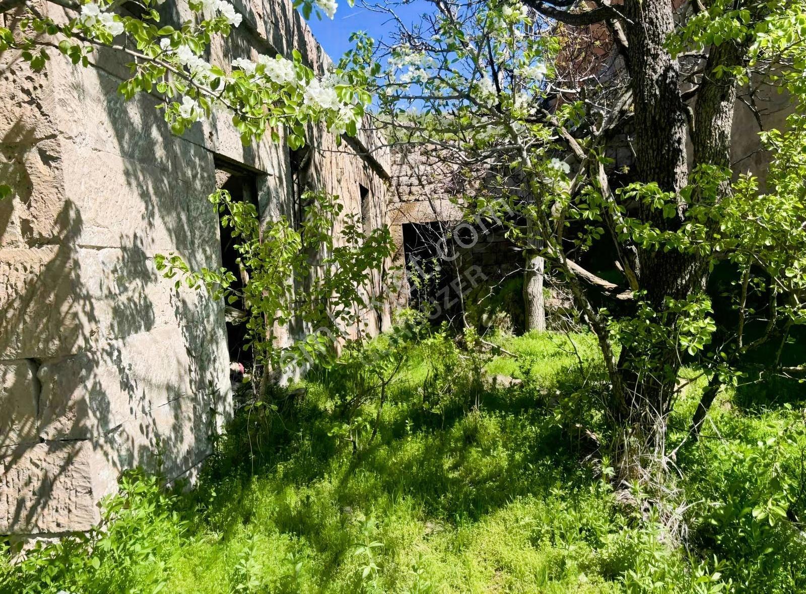 Ağırnas Merkezde Tadilat Gerektiren Müstakil Ev - 248m² - Görsel 4