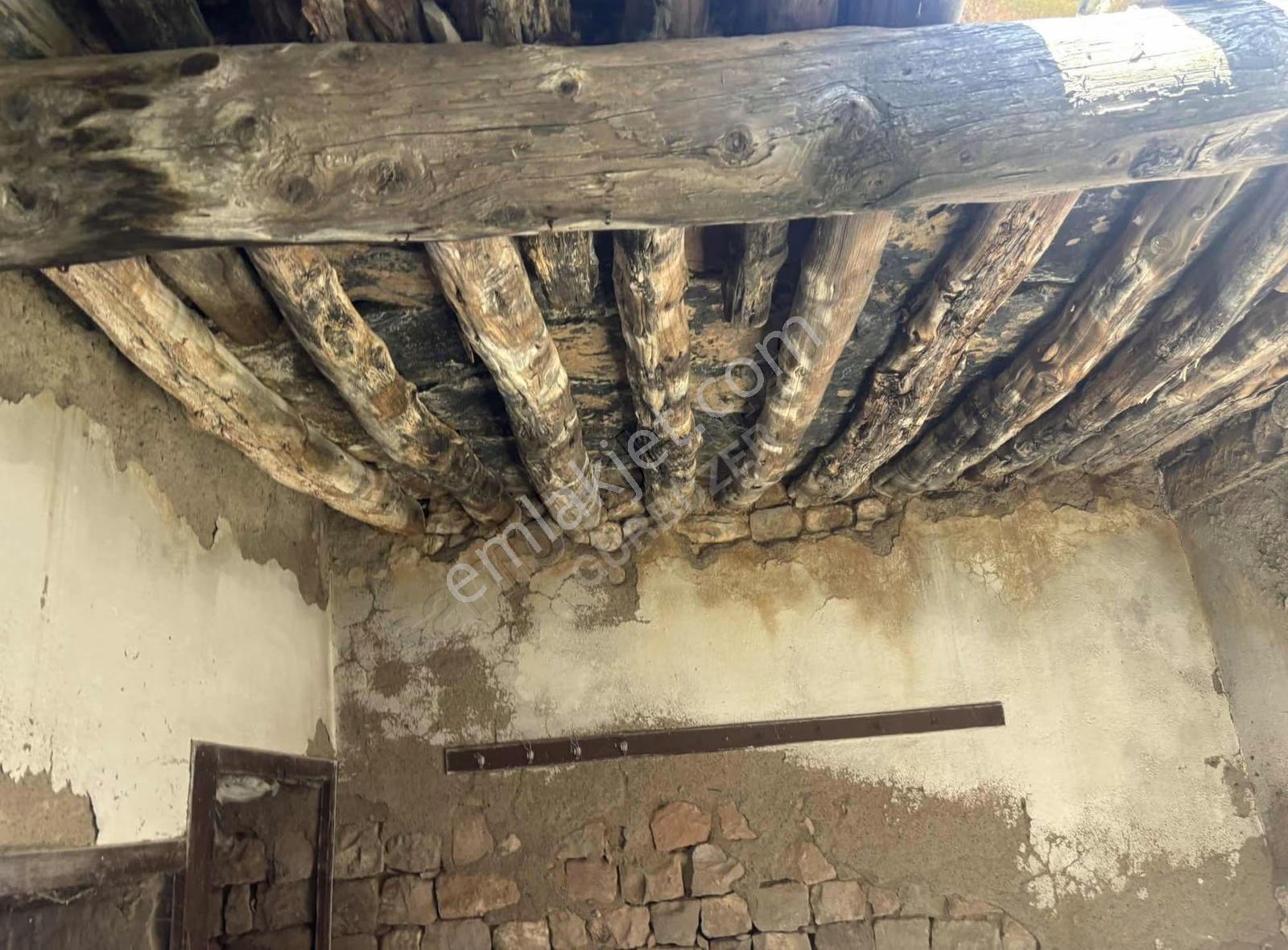 Ağırnas Merkezde Tadilat Gerektiren Müstakil Ev - 248m² - Görsel 17