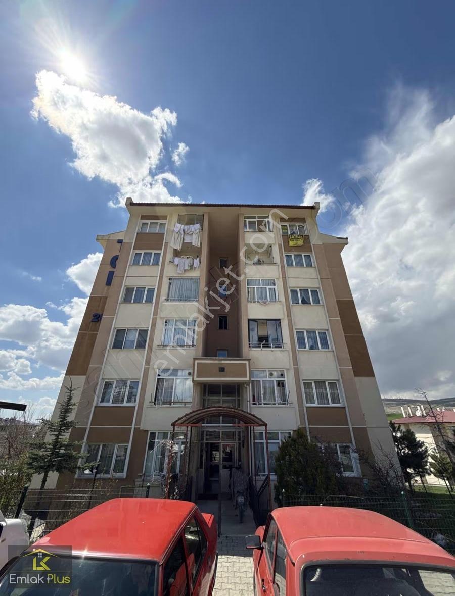 Emlak Plus'tan Fırsat Asansörlü Daire - Görsel 18