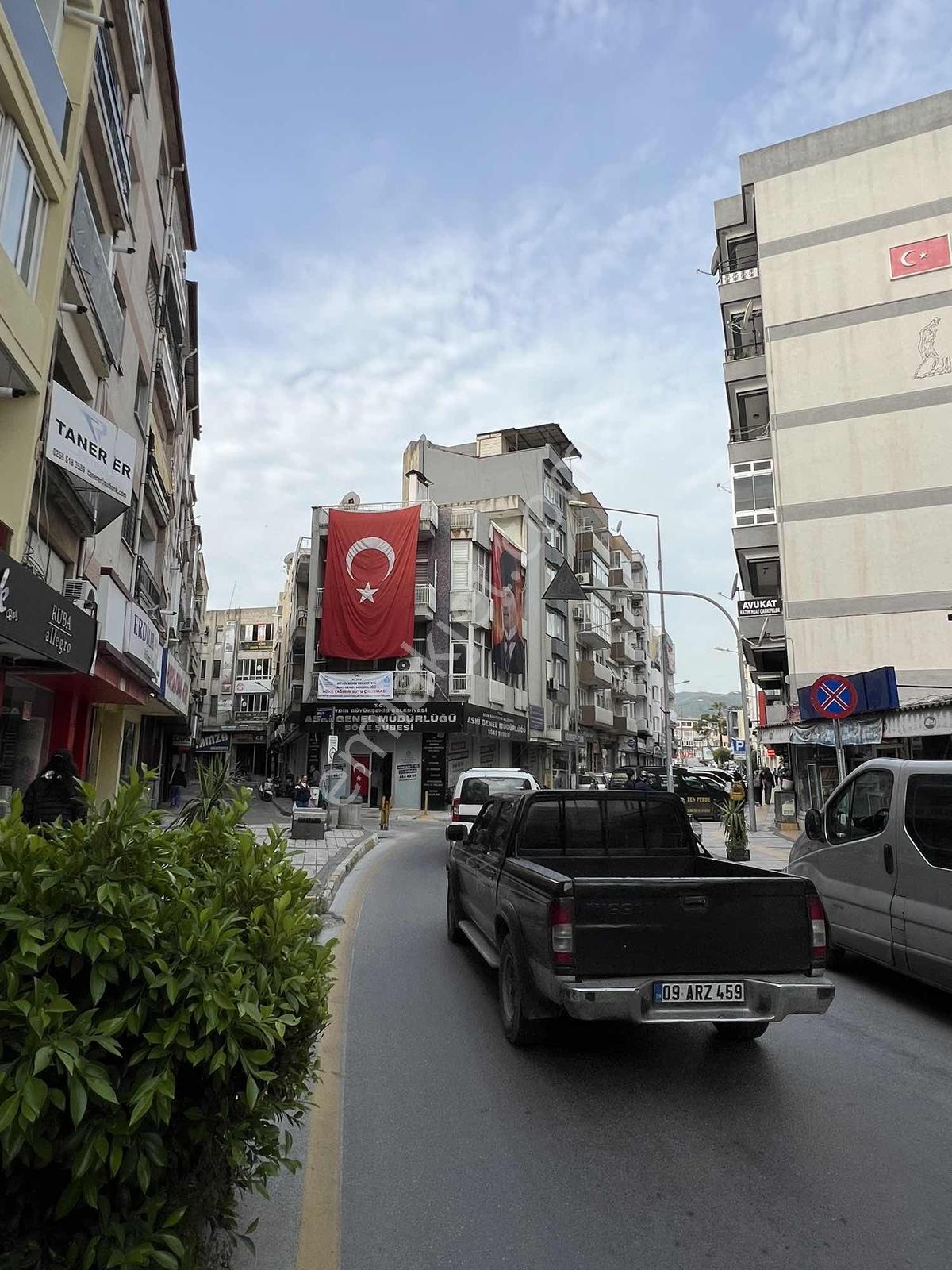 Söke'nin En Prestijli Yeri Satılık Bina - Görsel 3