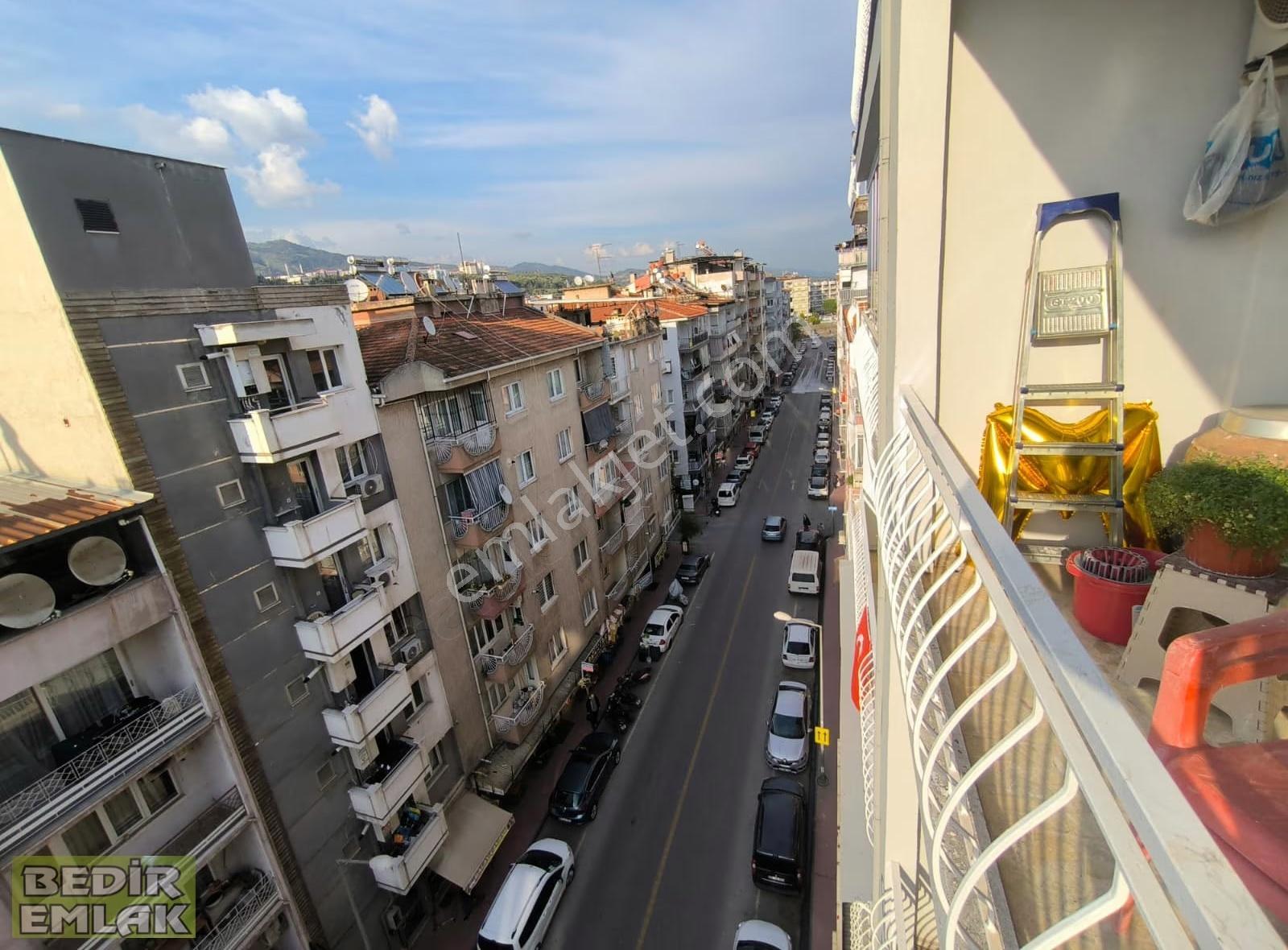 Güzelhisarın Kalbinde, Kıbrıs Caddesi Üzerinde Satılık 3+1 - Görsel 21