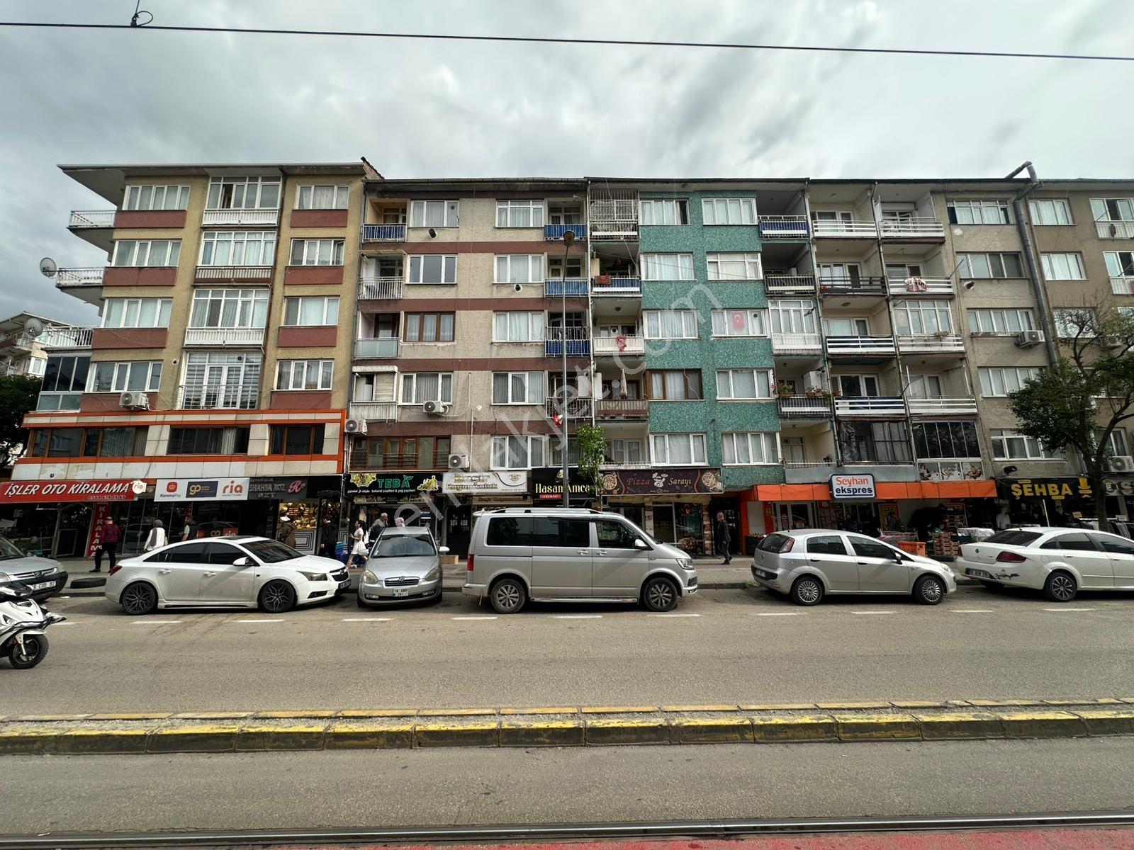Metroya Yakın Balkonlu Kombili Geniş Ferah 3+1 Kiralık Daire - Görsel 32