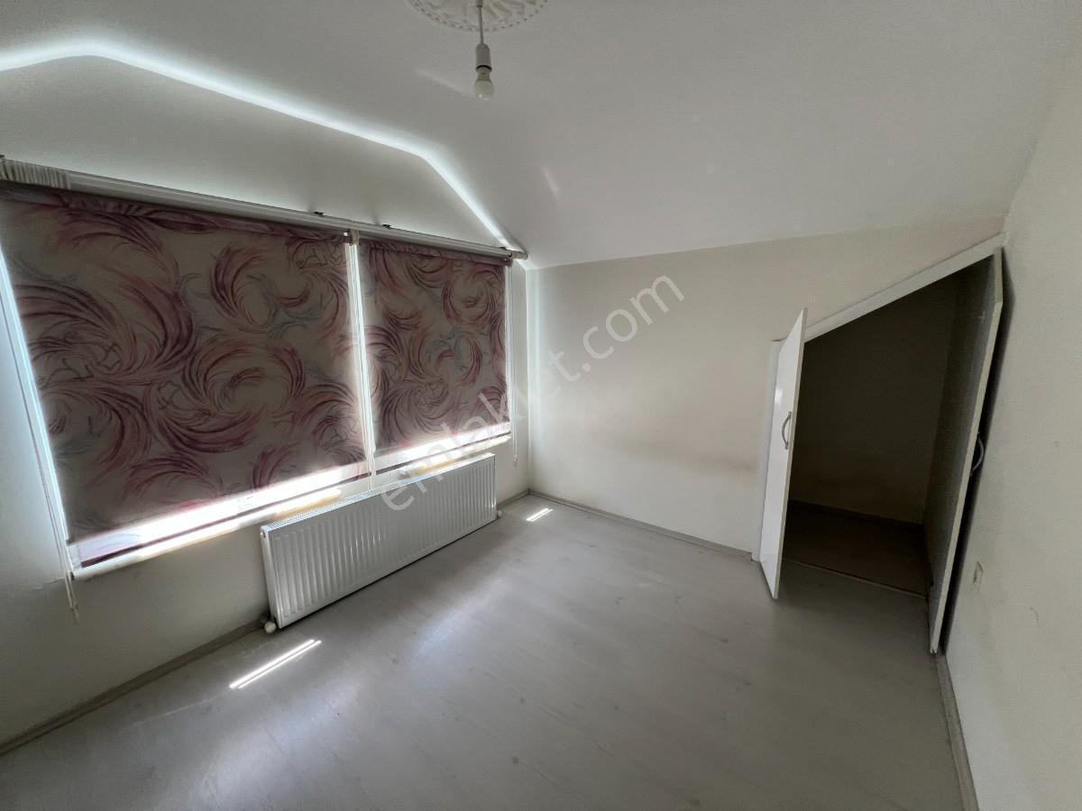 Sakarya Serdivan Vatan Mah. Şehit Muhittin Çelik Cad.üzeri 3+1 - Görsel 20