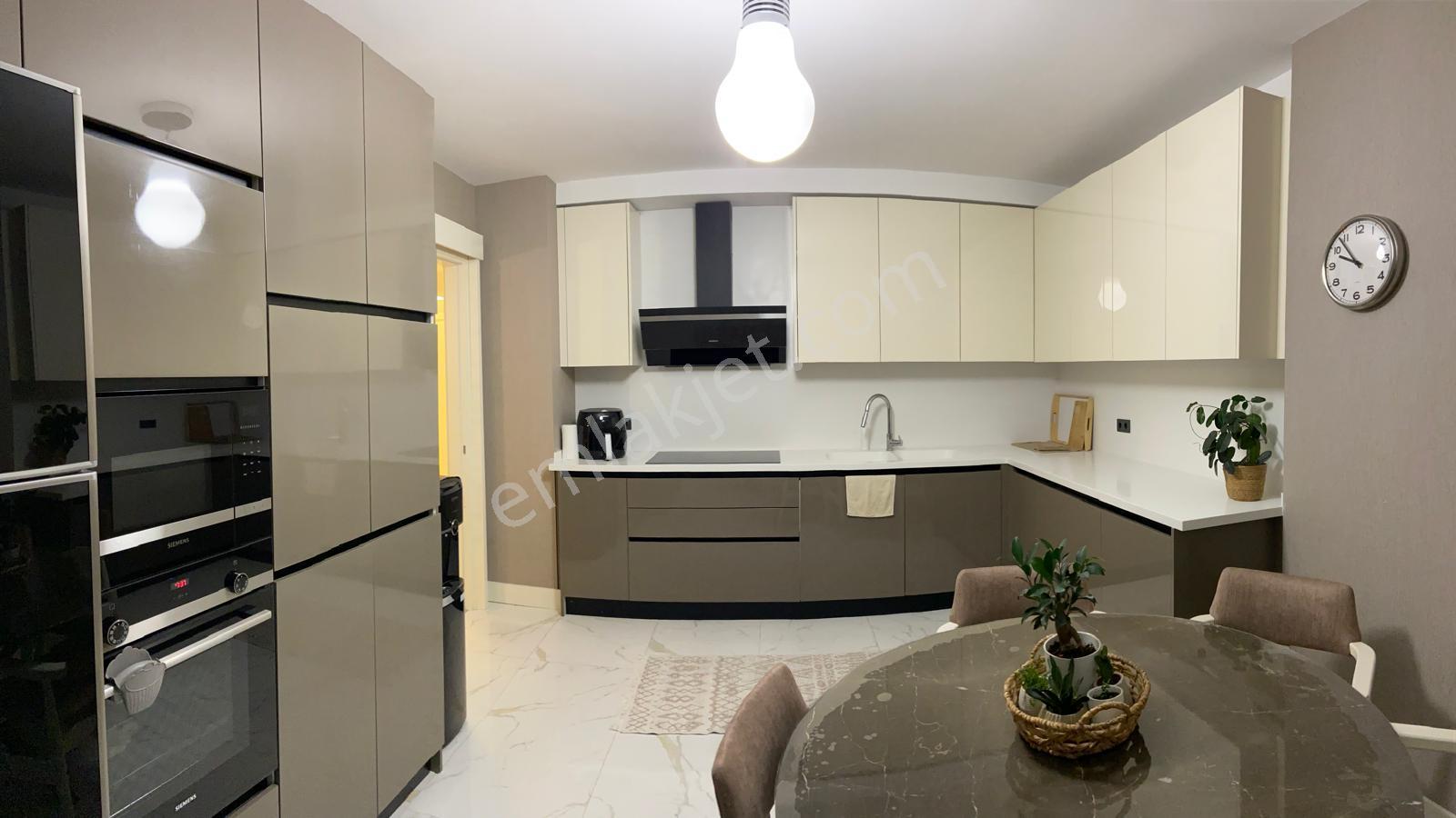We Çankaya Sitesinde Satılık 6+1 Loft Daire - Görsel 18