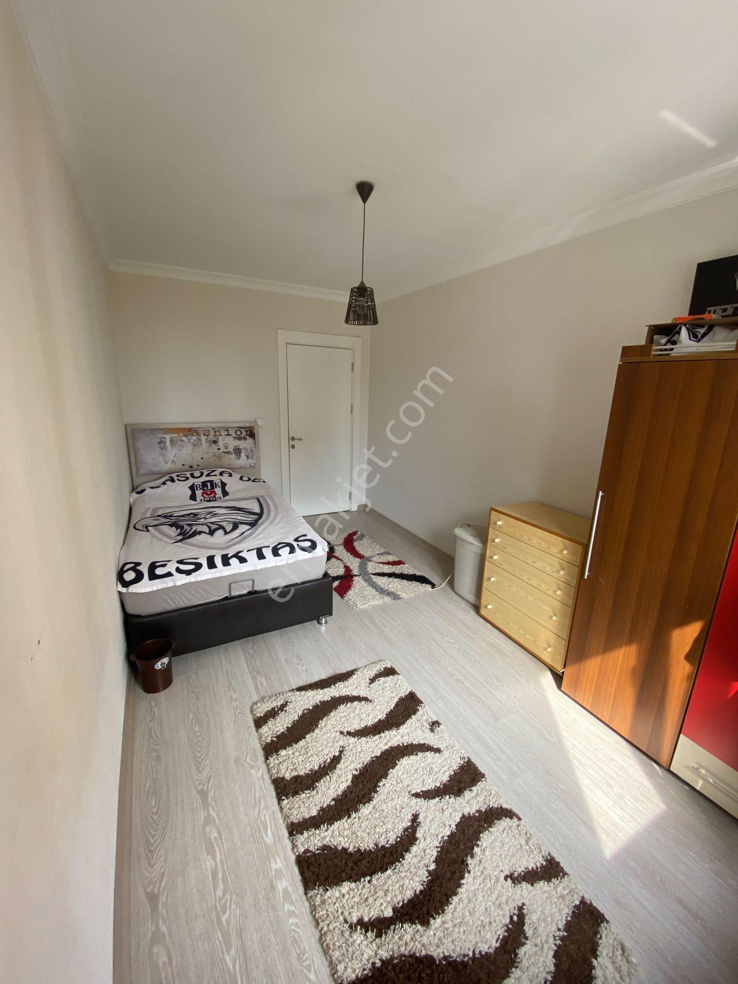 Mebuskent Sitesi 154m2 Ankastreli 2 Balkonlu Ferah Satılık 3+1 - Görsel 12
