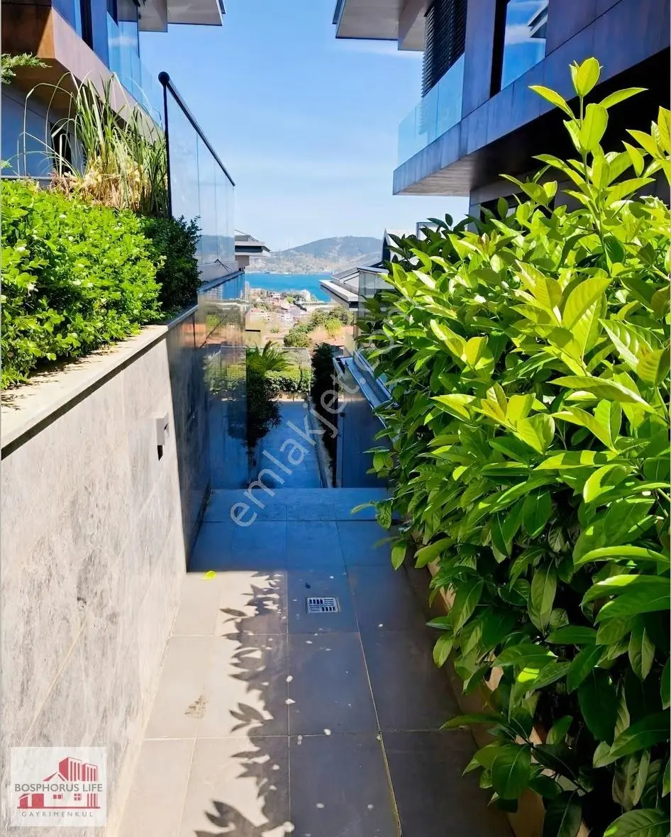 Tarabya'da Yeni Sitede Boğaz Manzaralı 220 M² Lux Dubleks - Görsel 20