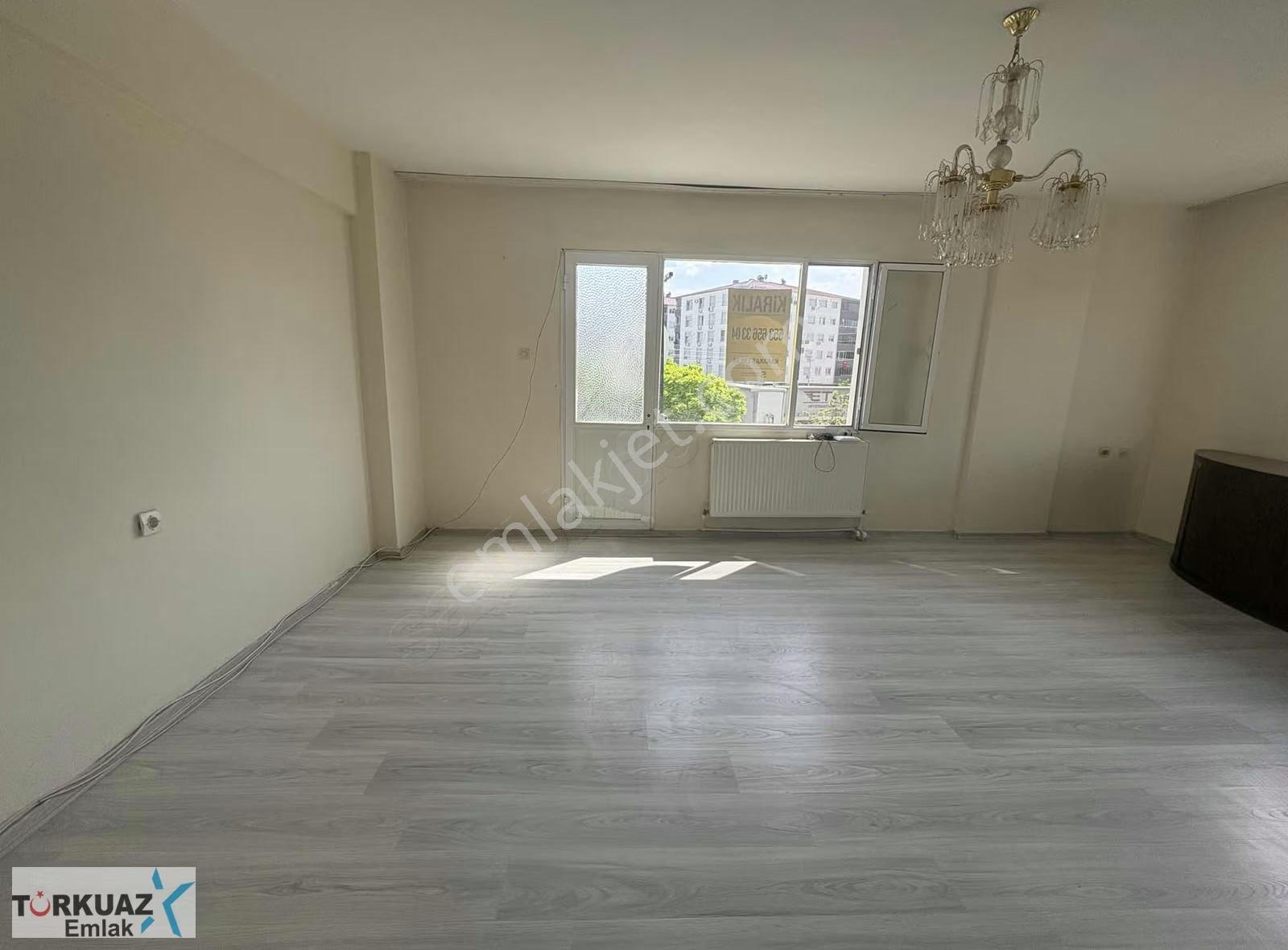 Torbalı Mahallesinde Ara Kat 3+1 Kiralık Daire - Görsel 19
