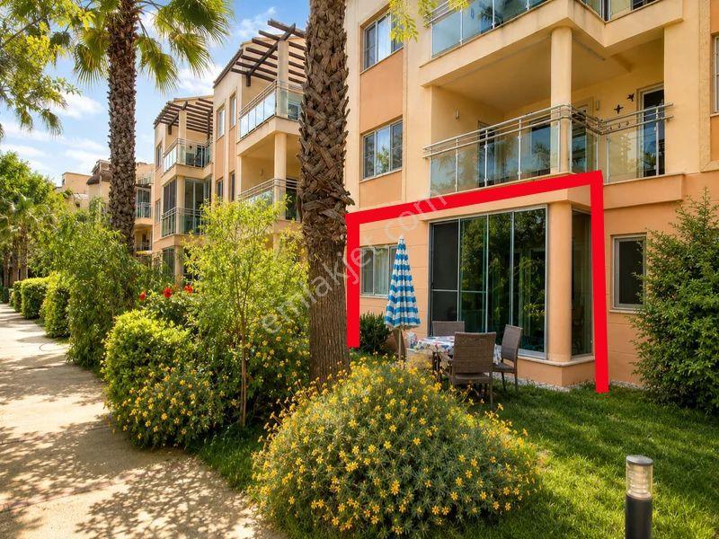 Kuşadası'nda 12 Havuzlu 1+1geniş Bahçe Katı - Görsel 2