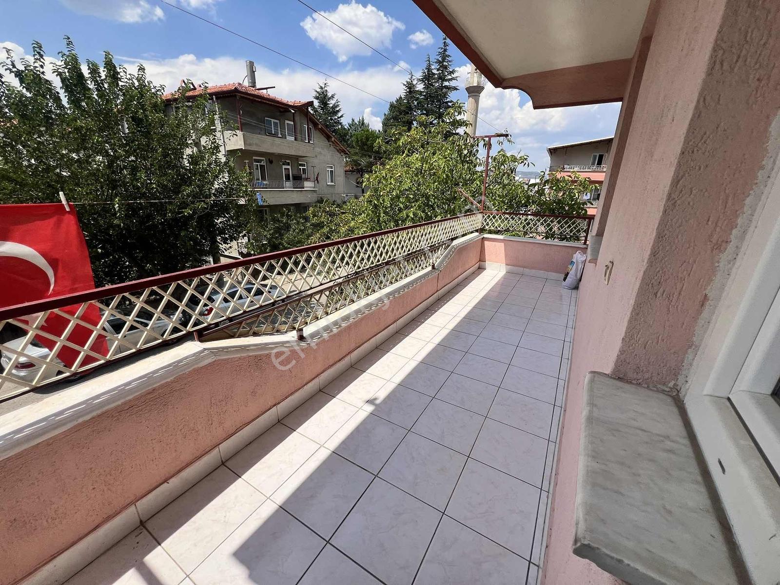 Isparta Merkez Satılık 4 Katlı Bina - Görsel 17